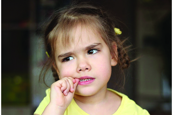 ناخن جویدن در کودکان